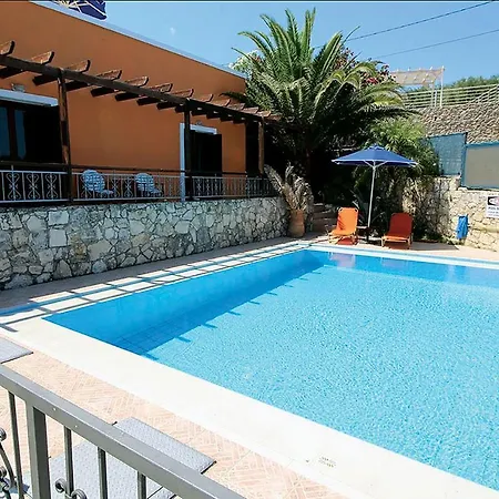 Holiday home Kostas